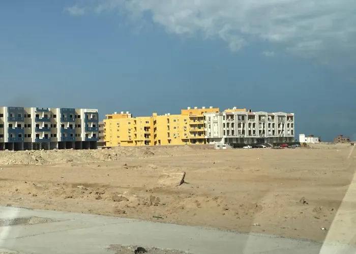 Апартаменты Cozy Little Near Kite Station. *